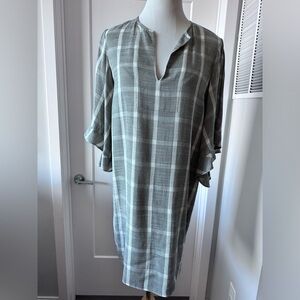 New BCBGMAXAZRIA LINEN DRESS W/under dress, M
